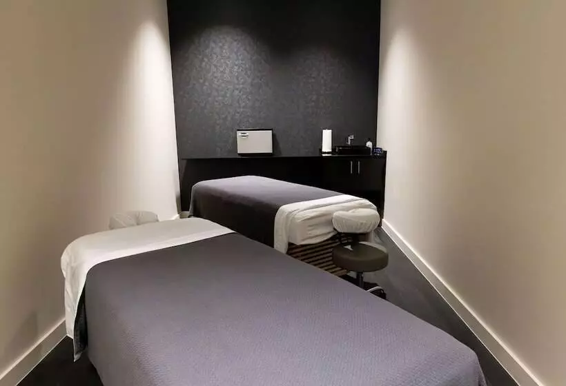 Sheraton Flowood The Refuge Hotel & Conference Center