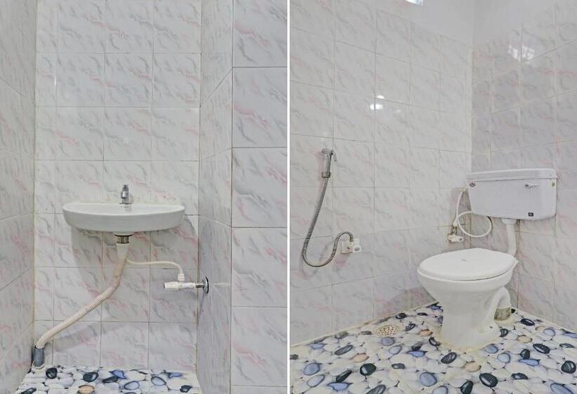 酒店 Spot On 76527 Desh Premi Guest House