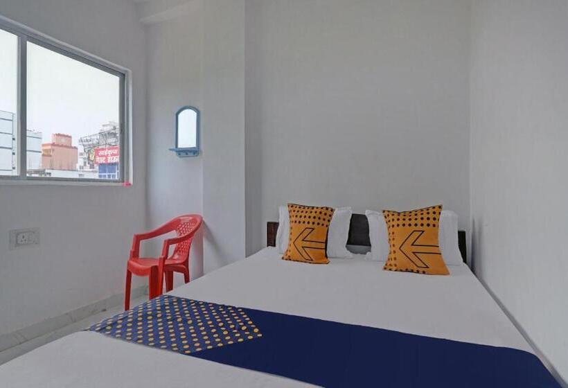 酒店 Spot On 76527 Desh Premi Guest House