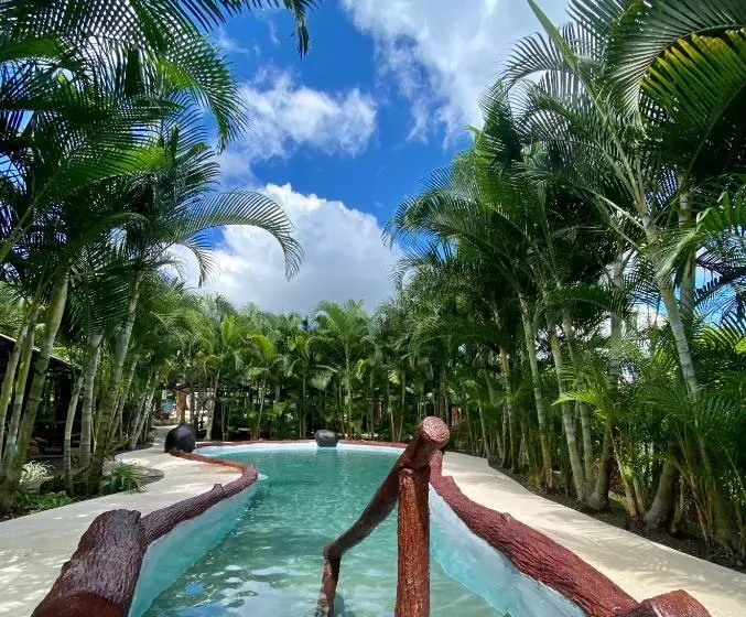 هتل Termales Del Arenal