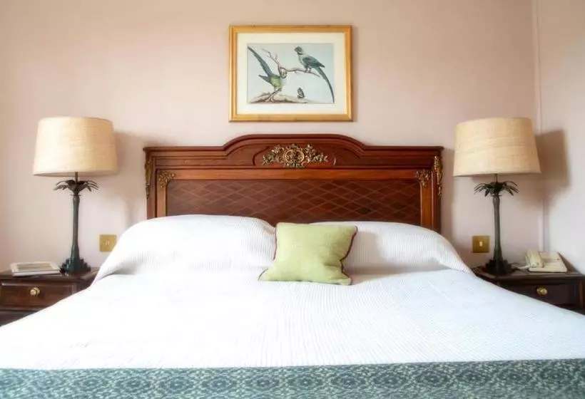 ホテル The Arundell