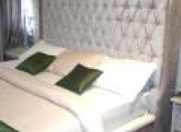 پانسیون Room In Lodge Adanma Hotel And Suites