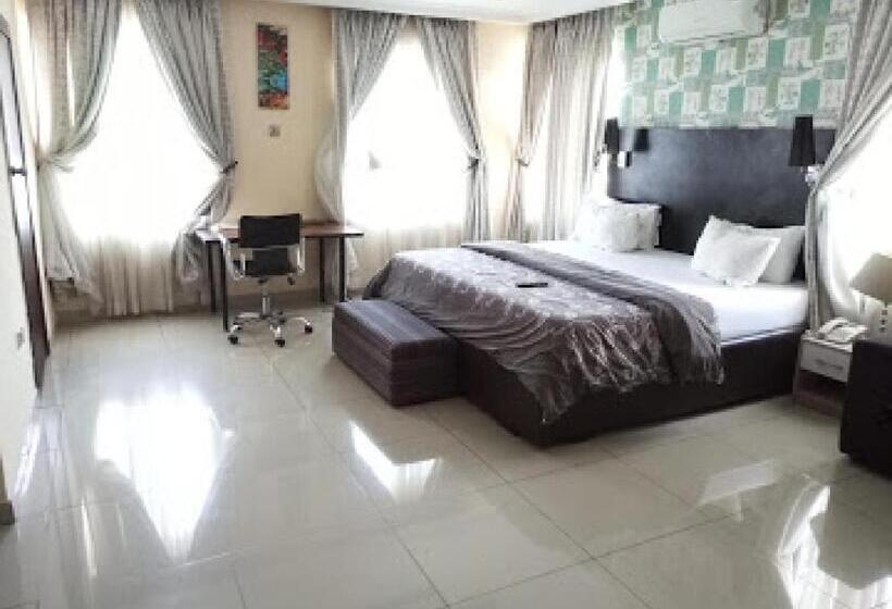 پانسیون The Carlton Gate