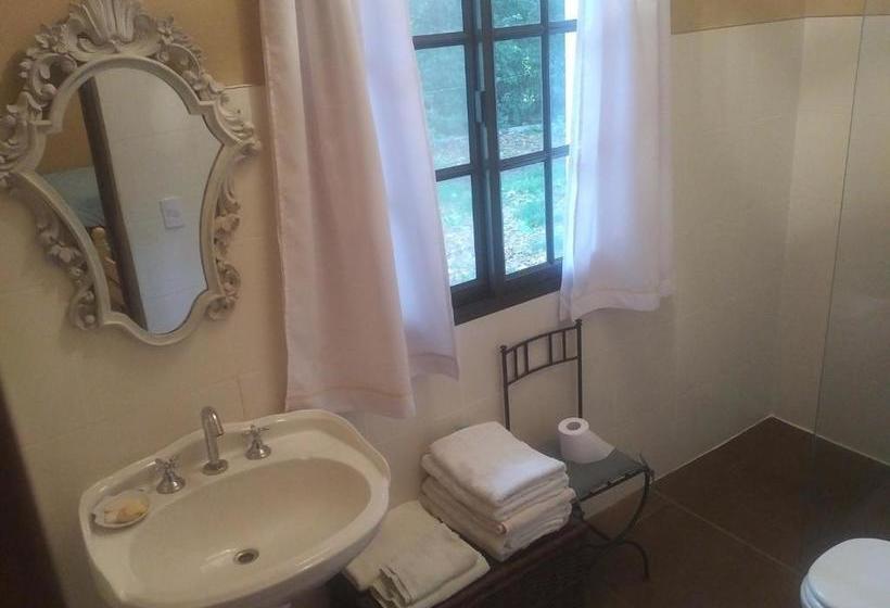 مبيت وإفطار Estancia La Dulce   Casa Principal Casco