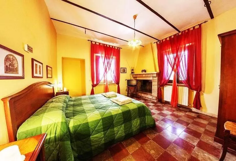 Hotelli Agriturismo La Capezzagna