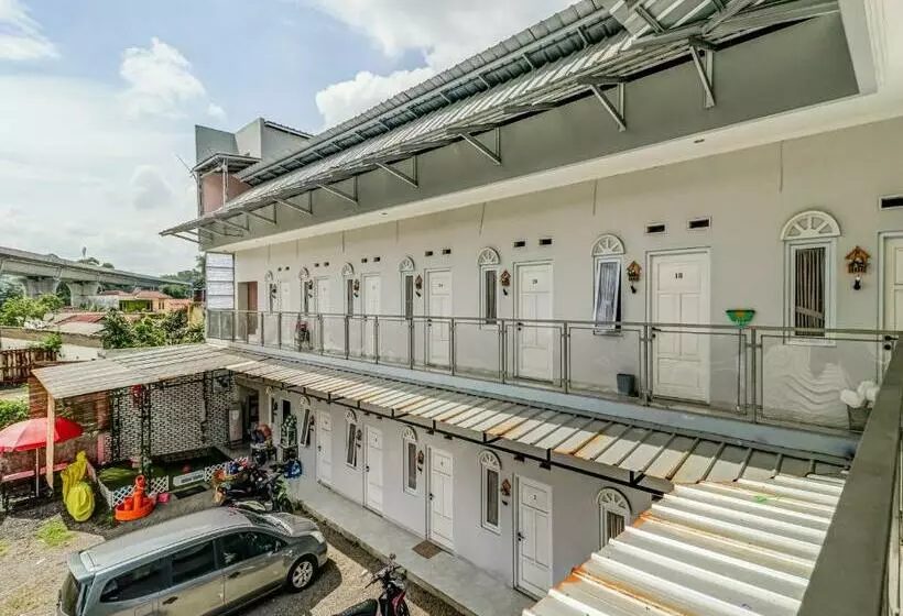 ホテル Koolkost Female Syariah Unjani University Cimahi (minimum Stay 6 Nights)