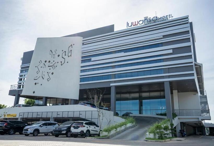 Luwansa Hotel And Convention Center Manado