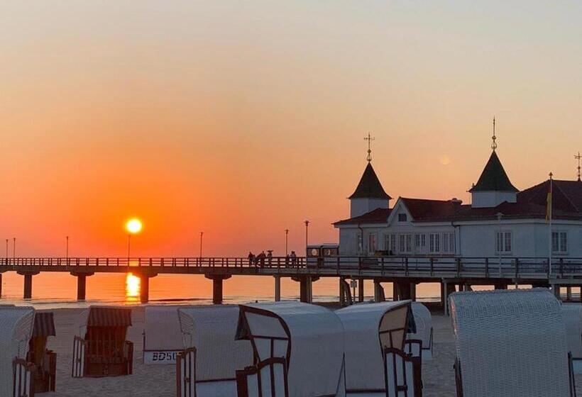 فندق Meereswelle Anno 1875