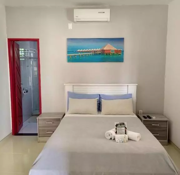 ペンション Pousada Caribe Itacimirim