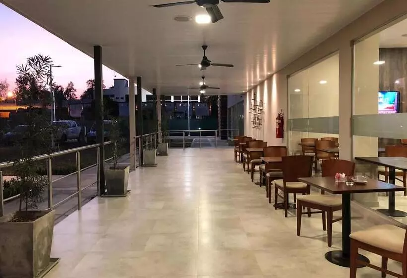 Platinum Hotel Casino