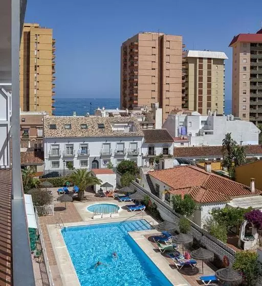 Apartamentos Embajador