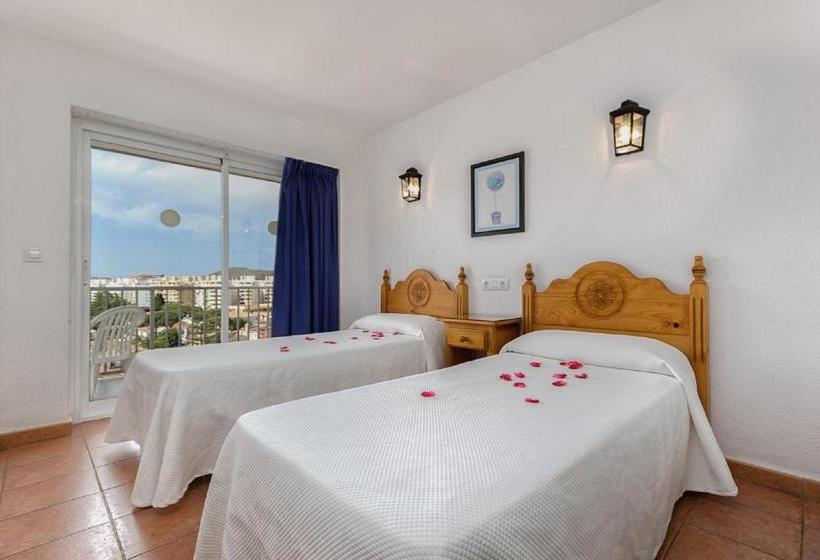 Apartamentos Embajador