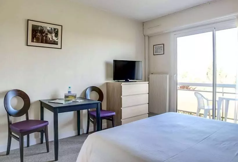 Brit Hotel Le Parc Vichy