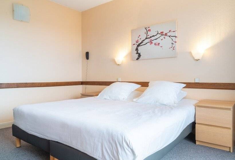 Brit Hotel Le Parc Vichy