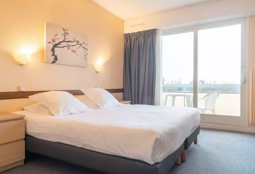 Brit Hotel Le Parc Vichy