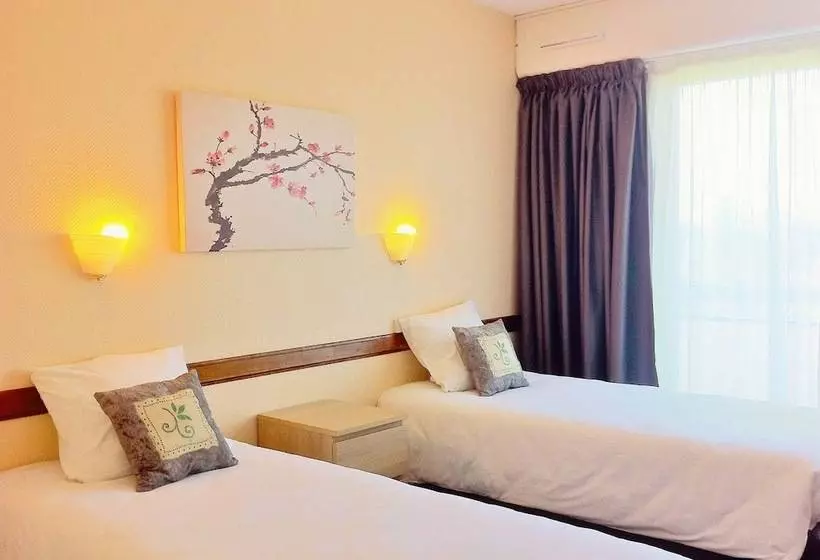 Brit Hotel Le Parc Vichy