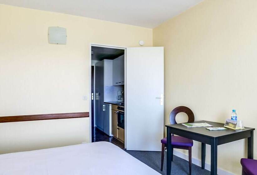 Brit Hotel Le Parc Vichy