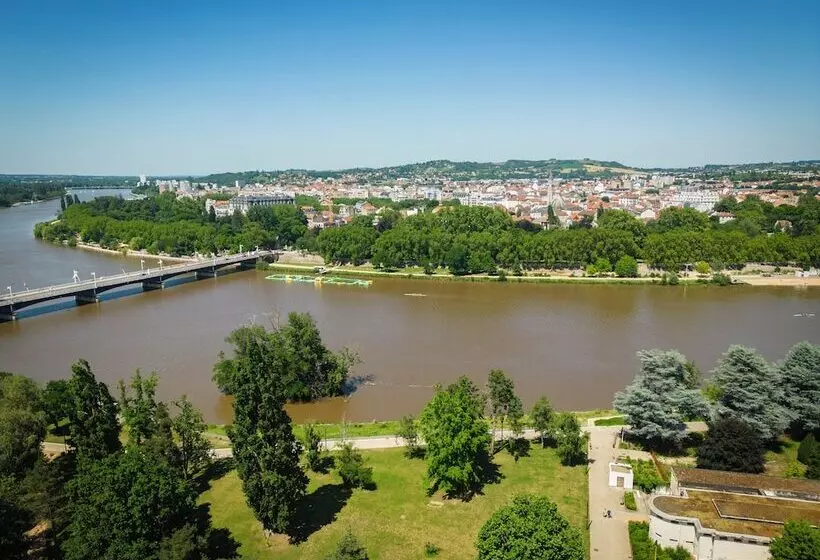 Brit Hotel Le Parc Vichy
