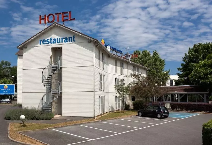 Отель Acadie Les Ulis