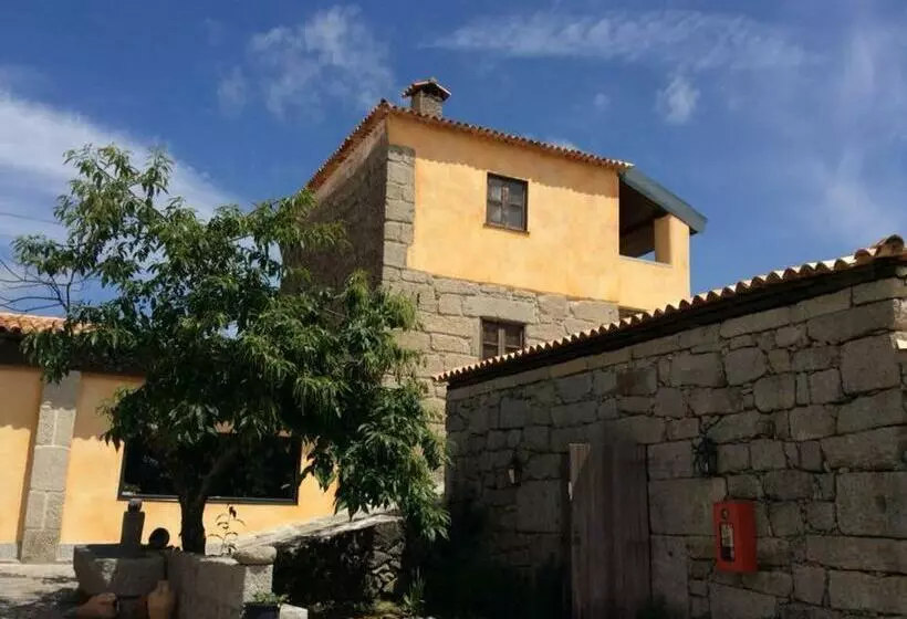 ホテル Agro Turismo Quinta Do Pendao