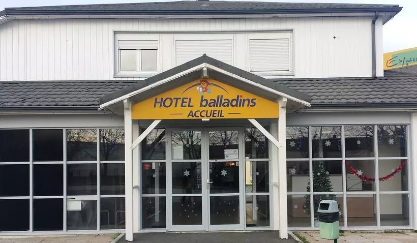 ホテル Balladins Vigneux