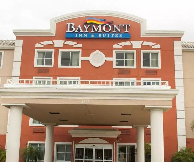 Hotel Spark By Hilton Miami Doral