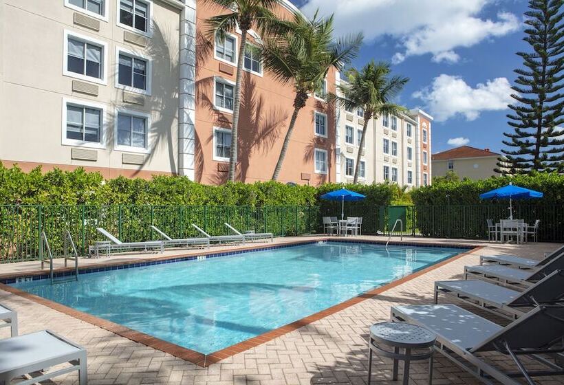 בית מלון כפרי Spark By Hilton Miami Doral