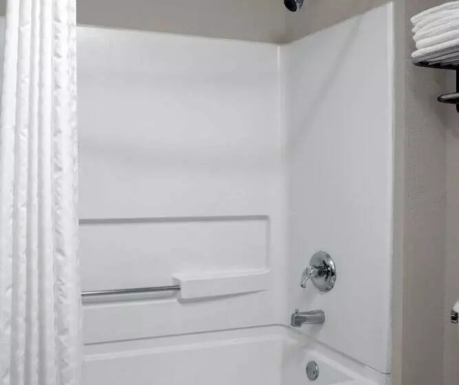 Hotel Spark By Hilton Miami Doral