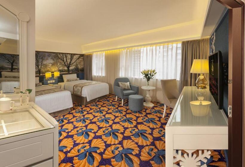 هتل Beverly Plaza