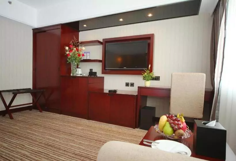 هتل Beverly Plaza