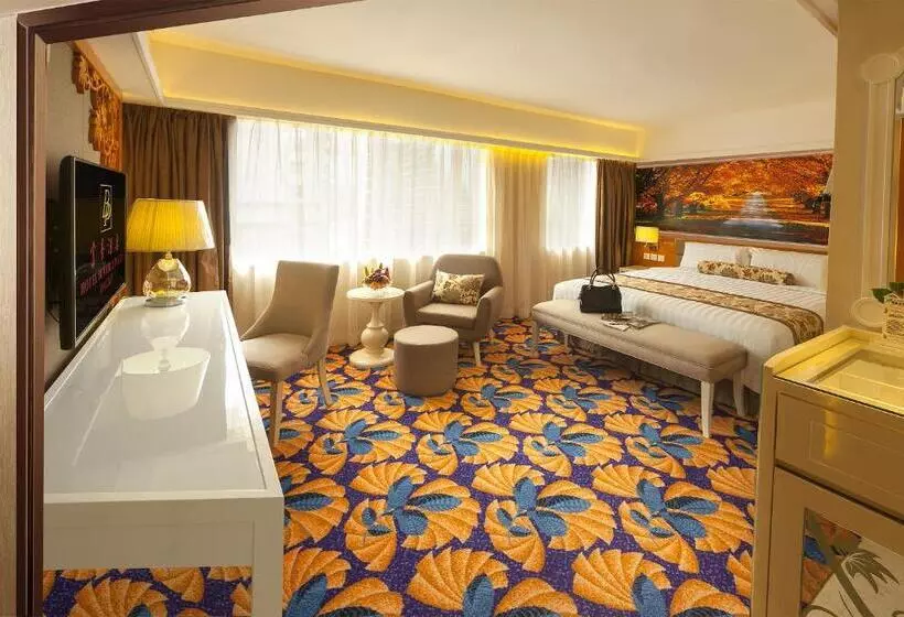 هتل Beverly Plaza