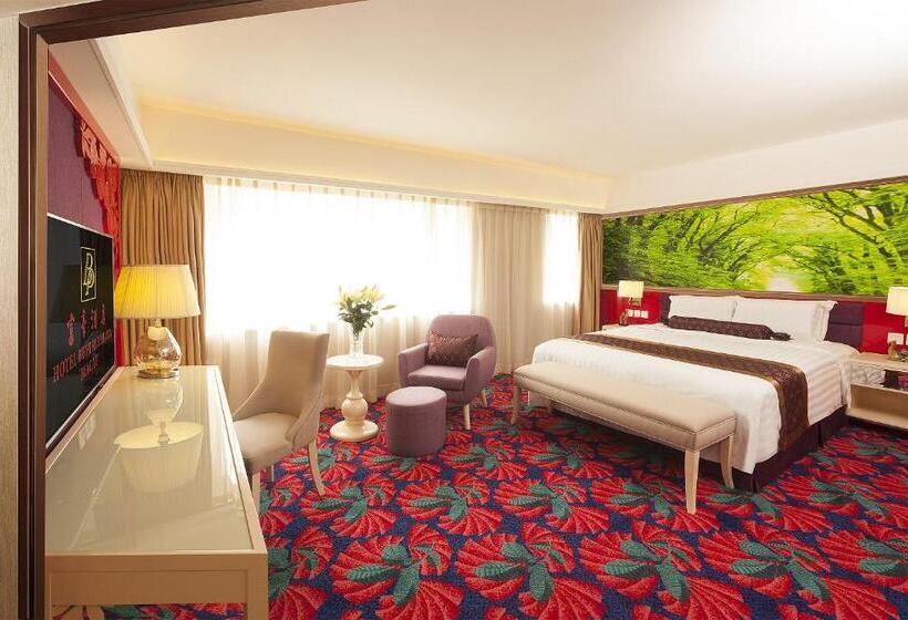 هتل Beverly Plaza