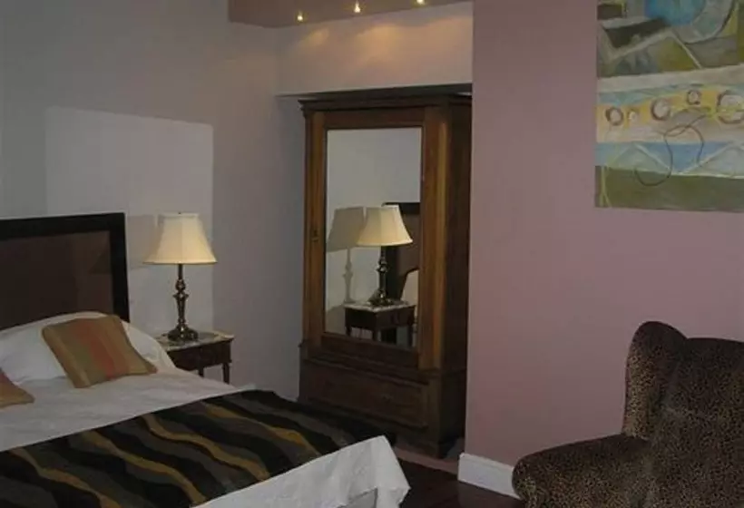 هتل Boutique Raco De Buenos Aires