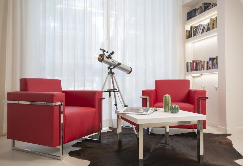 هتل Calypso Rimini Marina Centro