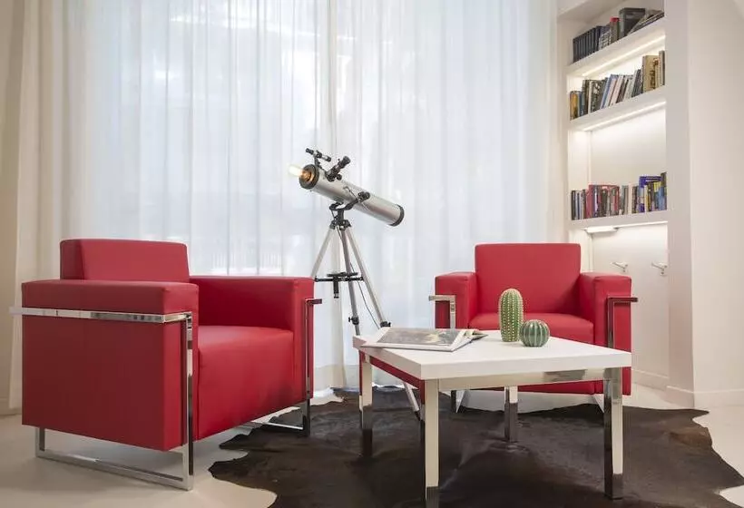 هتل Calypso Rimini Marina Centro