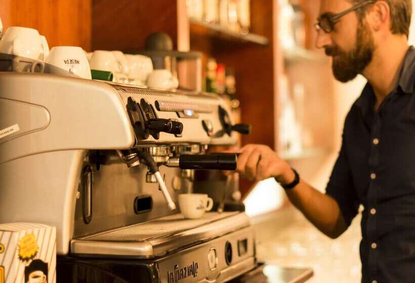 هتل Calypso Rimini Marina Centro