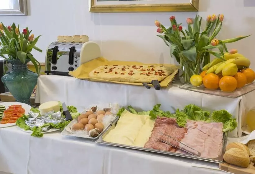 هتل Calypso Rimini Marina Centro