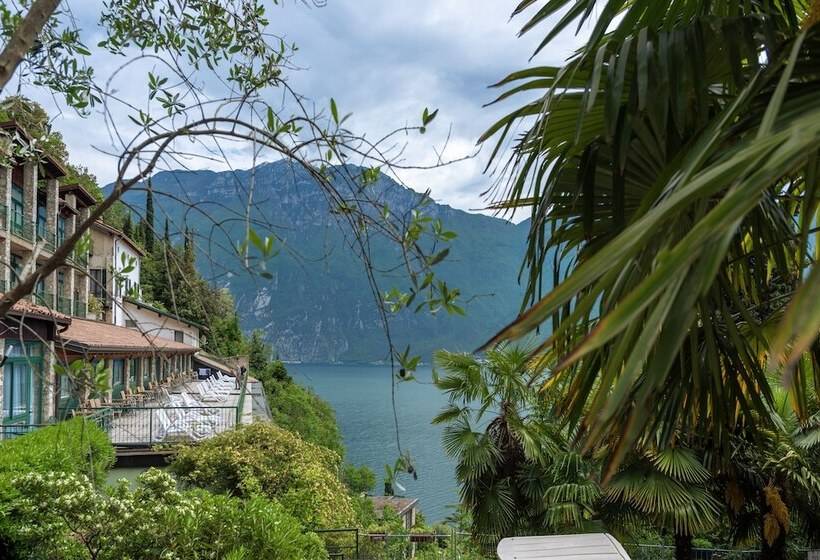 ホテル Centro Vacanze La Limonaia