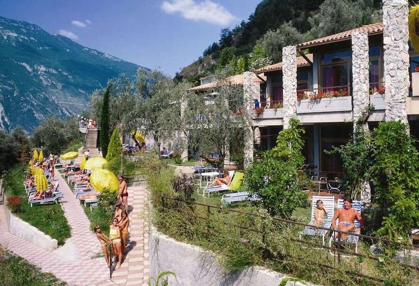 ホテル Centro Vacanze La Limonaia