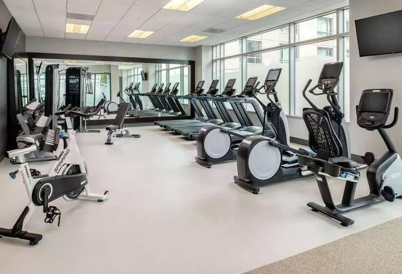 هتل Hilton Vancouver Washington