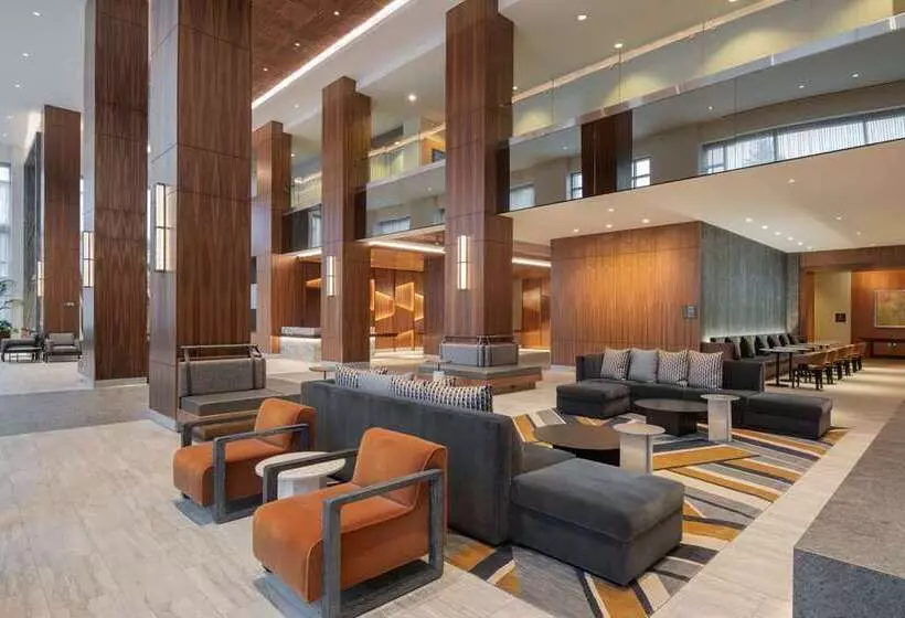 هتل Hilton Vancouver Washington