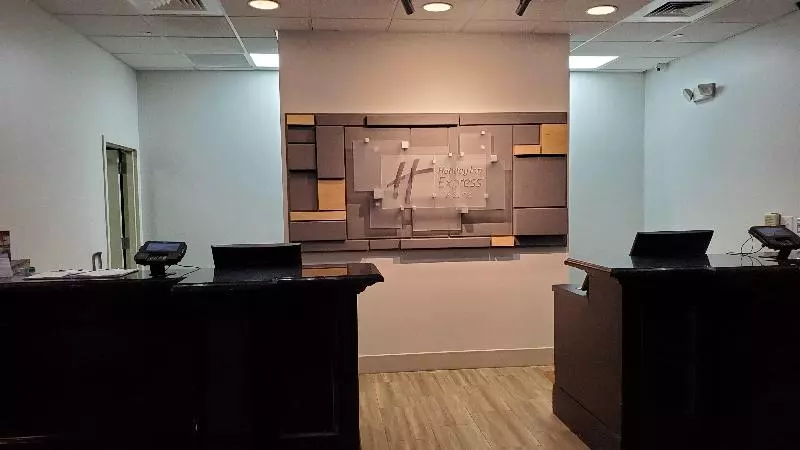 هتل Holiday Inn Express International Drive, An Ihg