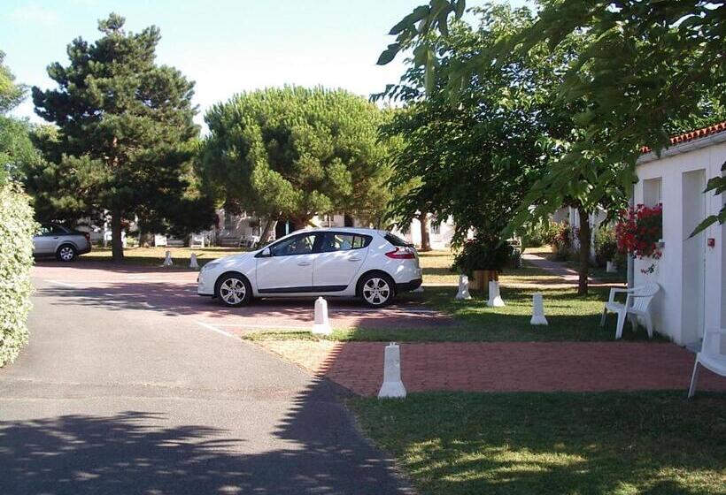 Hotelli Hôtel L Hermitage