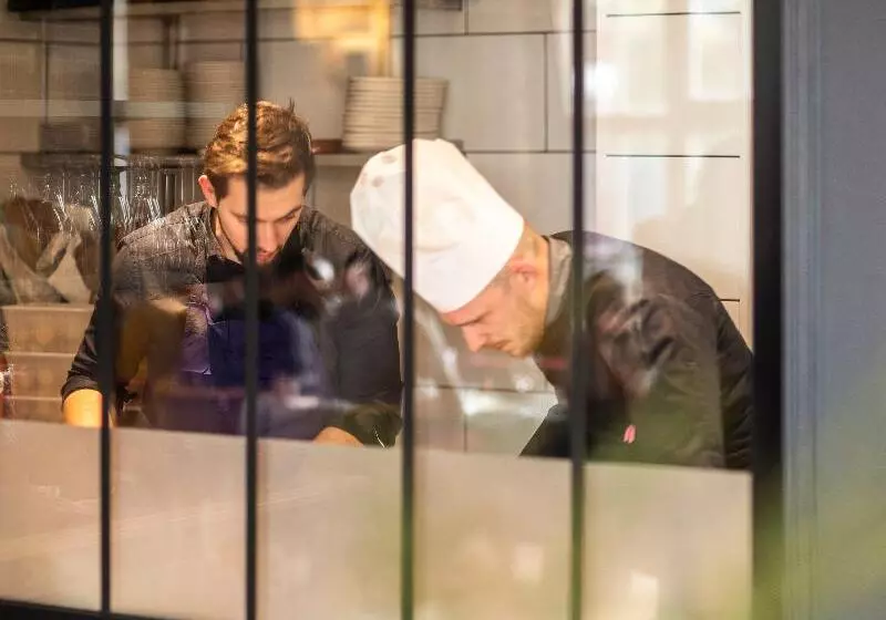 Отель Mercure Rambouillet Relays Du Château