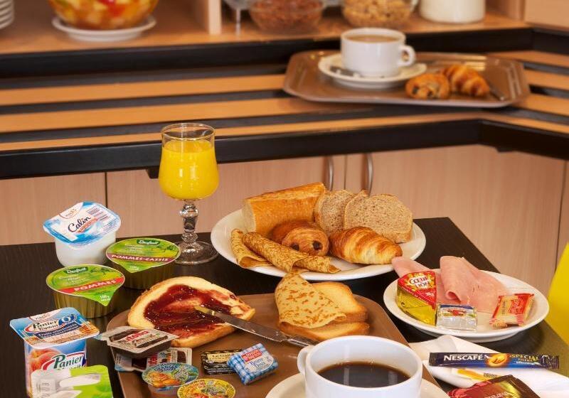 Hotel Kyriad Quimper  Pontl Abbe