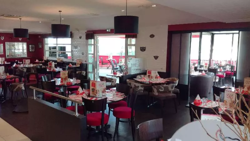 酒店 Kyriad Quimper Pontl Abbe