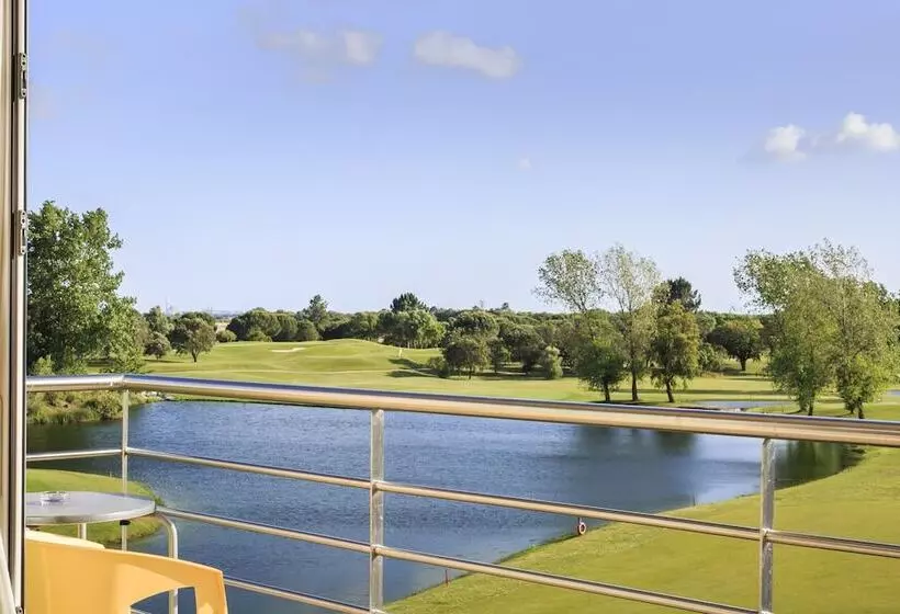 هتل Montado & Golf Resort