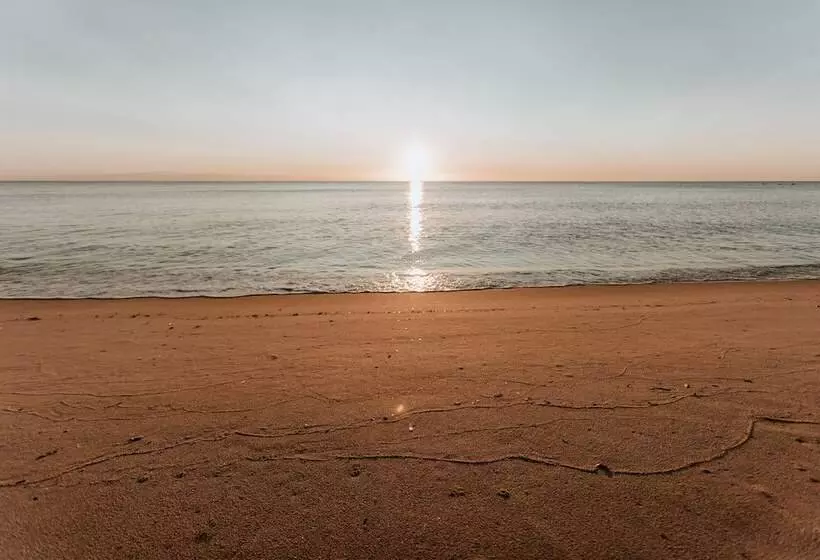 هتل Resort Fior Di Sardegna