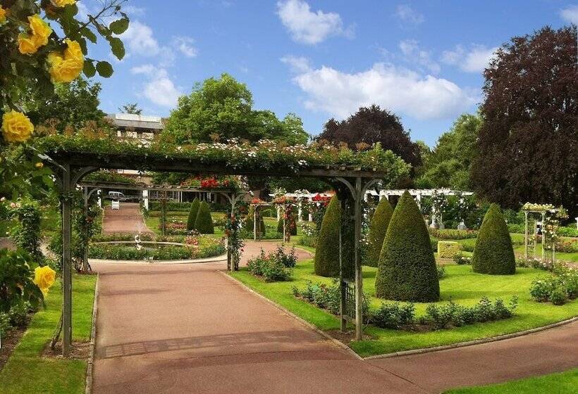 호텔 Séjours & Affaires Clermont Ferrand Park Republique