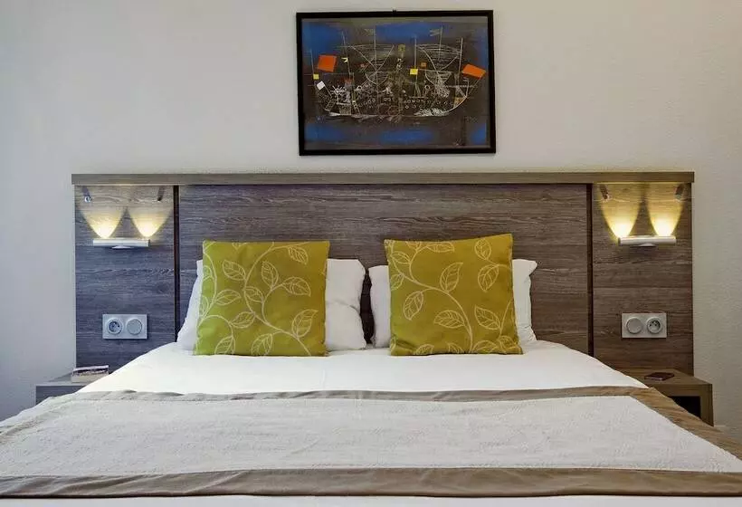 Отель Séjours & Affaires Clermont Ferrand Park Republique